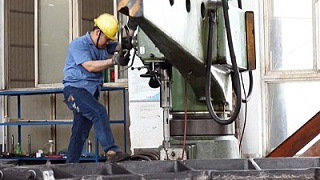 大型铸造加工厂家对大型铸钢件使用的工具有哪些？起什么作用？