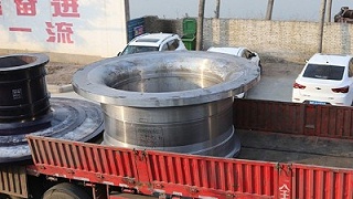 铸钢件厂家对大型铸钢件钢水浇注时间是如何把握的