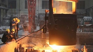 铸钢件厂家说一下浇注系统引入位置的选择对铸钢件的影响