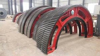 大型铸钢件厂家生产大齿轮工艺.JPG