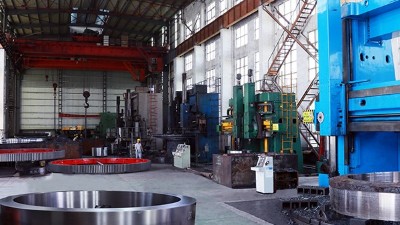 如何优化大型铸钢件生产？铸钢件加工厂家解读其技巧与常见问题