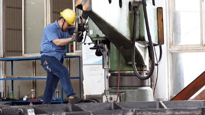 大型铸造加工厂家对大型铸钢件使用的工具有哪些？起什么作用？