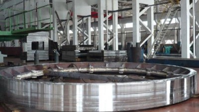 大型铸钢件在机械行业有重大作用
