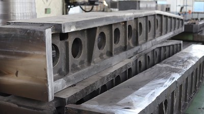 铸钢件厂家告诉你大型铸件设计与加工的窍门？